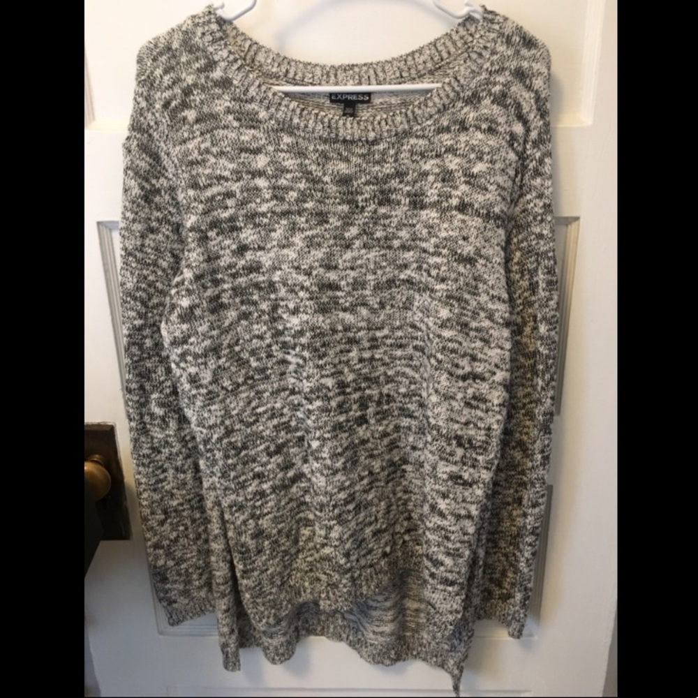Super cute high-low sweater!